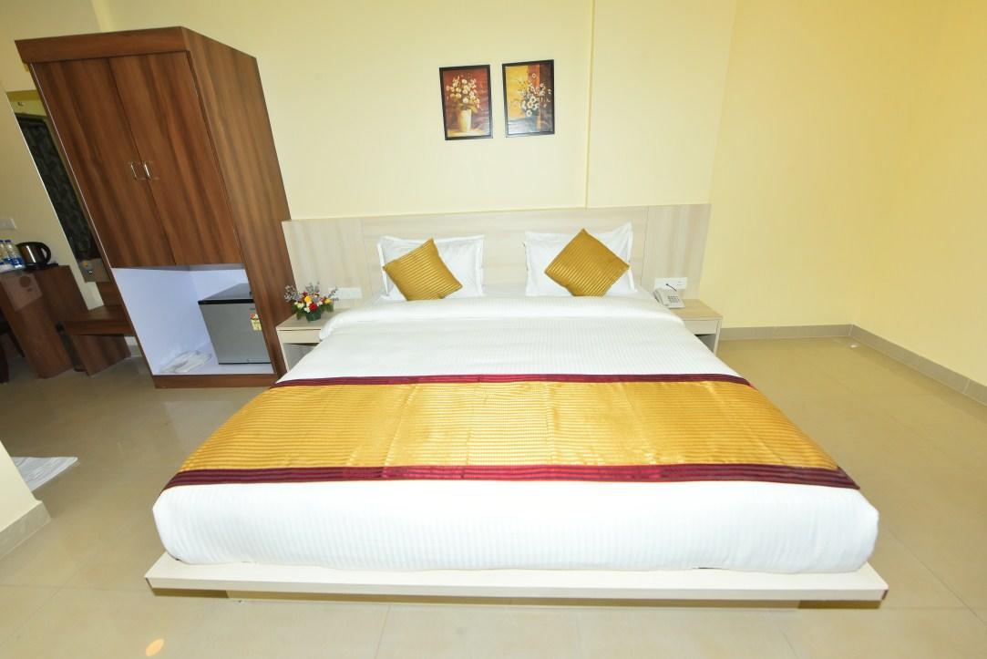 מפוסה Boshan Hotels מראה חיצוני תמונה